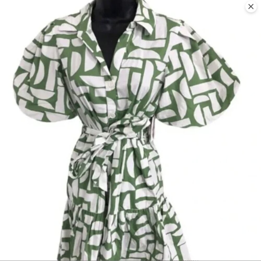 Jessica Simpson Large NWT Green and White Patterned Wrap Dress